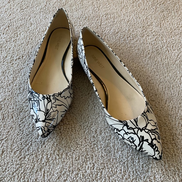 Nine West Shoes - Graphic pattern Nine West flats fits like a 9